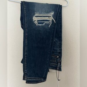 Size 18 Silver Elyse distressed skinny jeans.